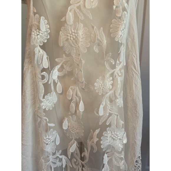 Flew de Lis Tunic Top Womens M White Sheer Embroidered Lace Fairy Angelcore 3D - Picture 5 of 9